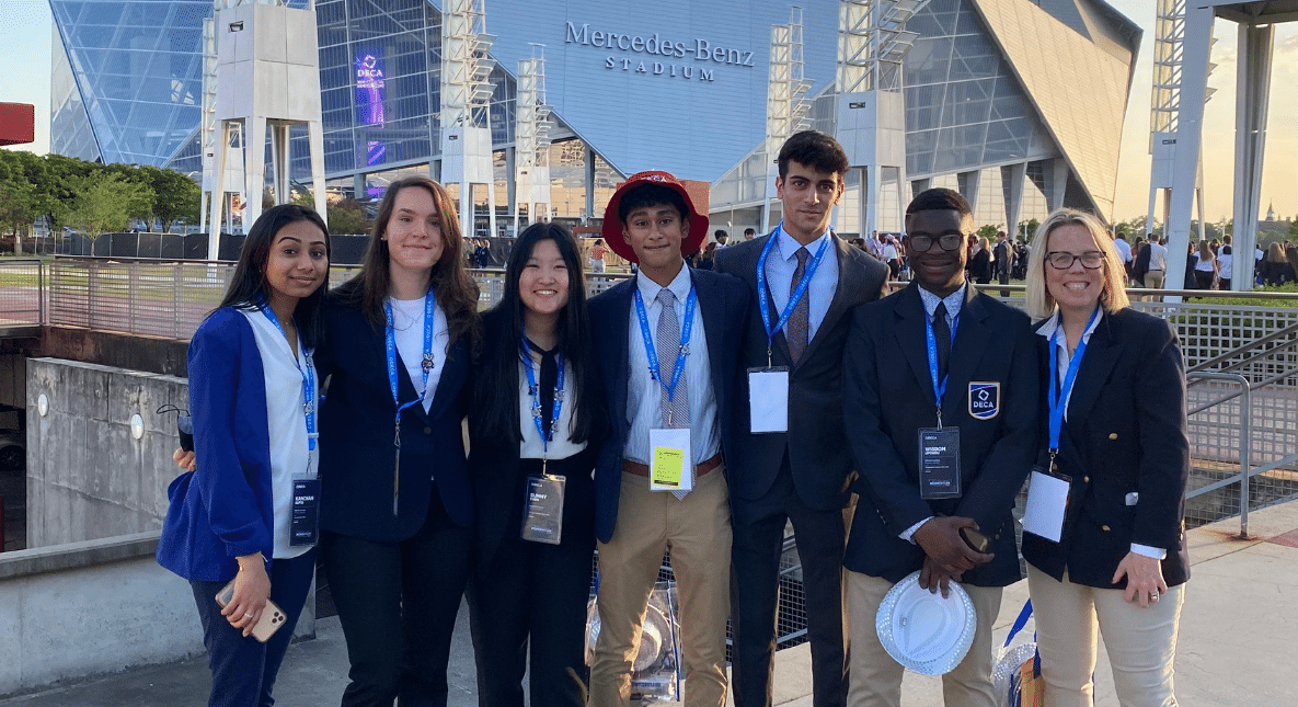 Students Place 2nd in International DECA Contest